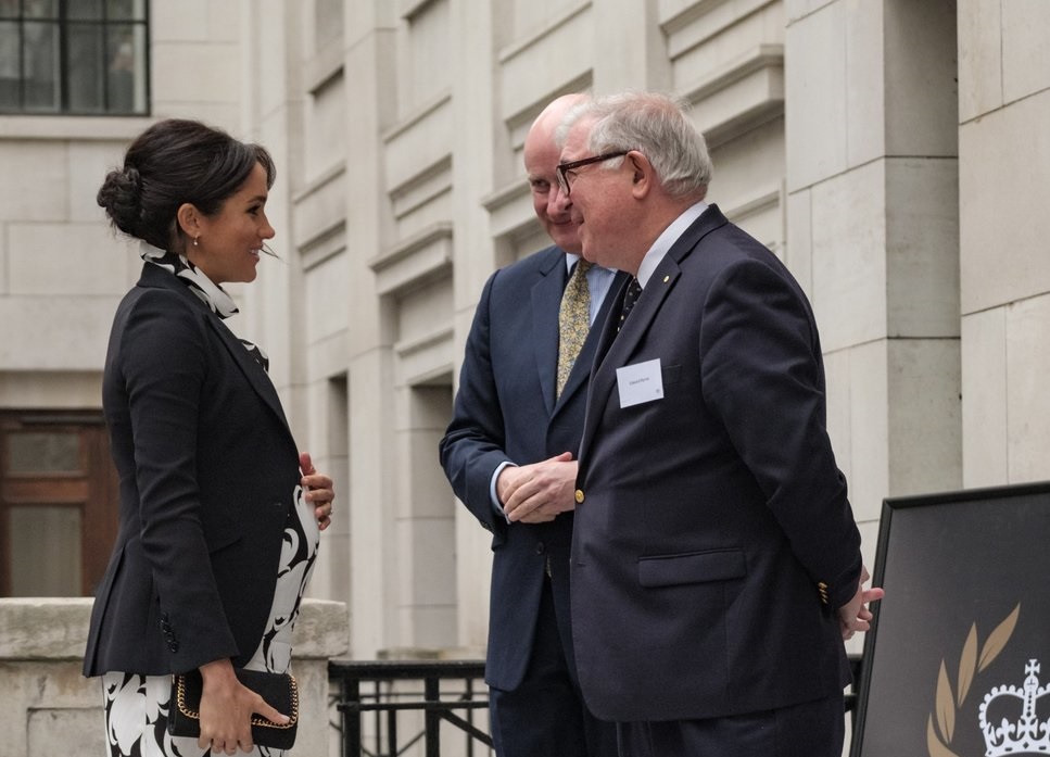 Королівський приклад: топ-4 варіанти зачісок Меган Маркл, які легко повторити