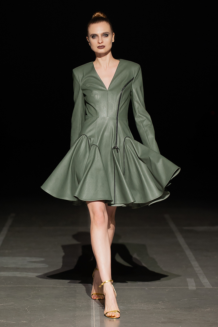 Бабочки в животе: Dafna May представила "метаморфозы" на Ukrainian Fashion Week