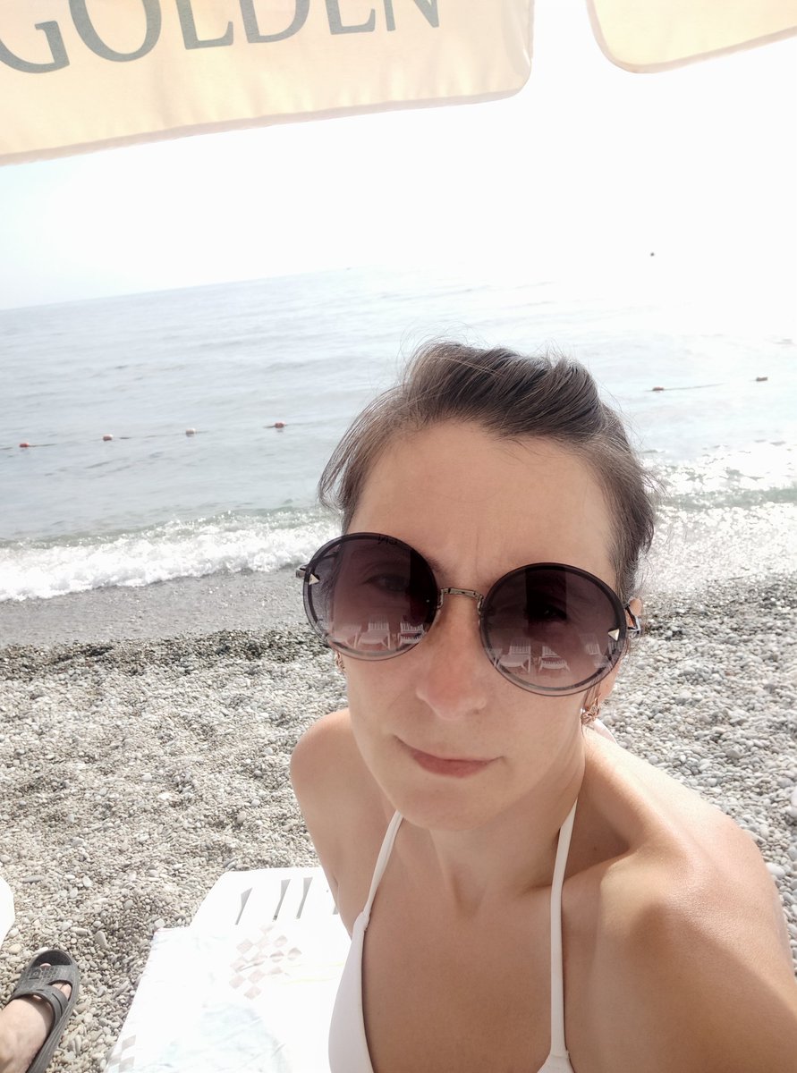 Восприняли день тишины слишком буквально: в Крыму показали опустевшие пляжи