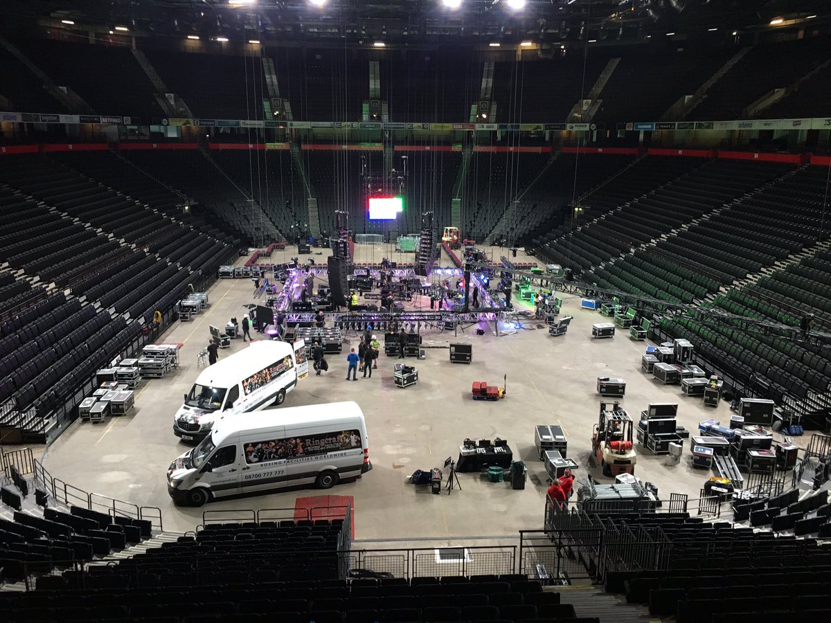 Усик - Беллью: онлайн трансляция