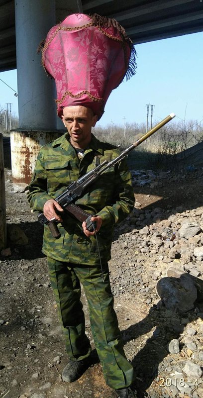 Султан з "ДНР": фото бойовика здивувало мережу