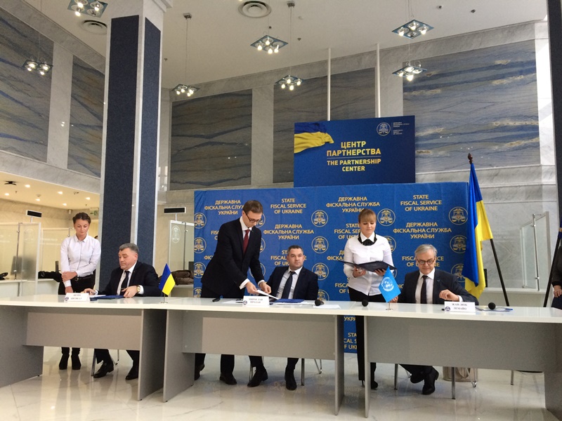 Украина присоединилась к глобальной системе контроля за оборотом наркотиков и оружия