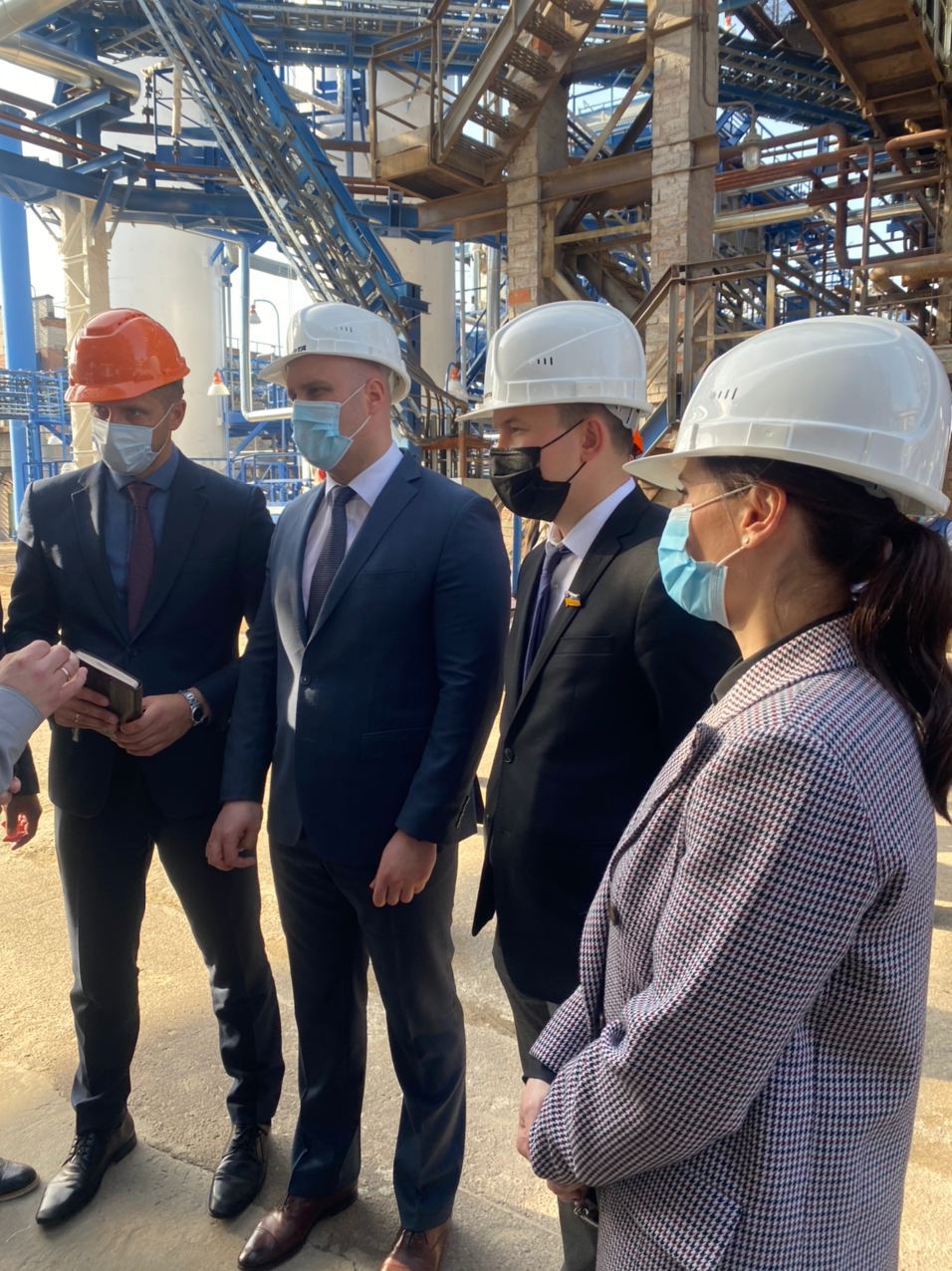 "Укратнафта" ввела в експлуатацію установку з ізомеризації за 800 млн грн