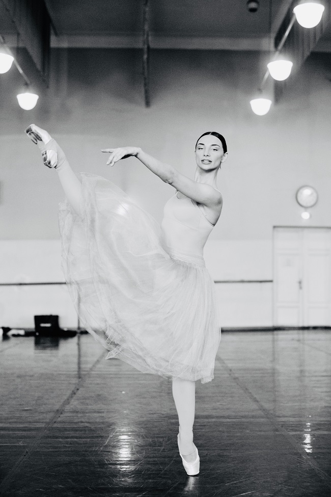 Увидите в зеркале стройную женщину: топ-5 секретов питания от прима-балерины Кристины Шишпор