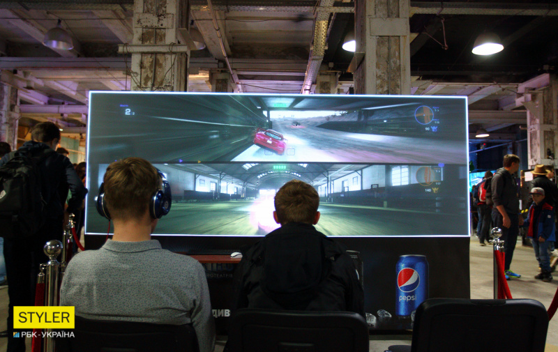 Звезда "Властелина колец", яркие образы и море эмоций: как прошел фестиваль Comic Con в Киеве (фото)