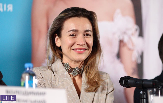 Настя Коротка