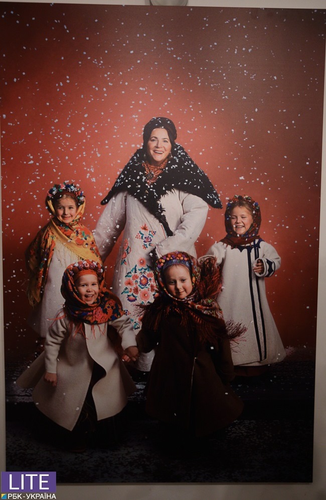 Нина Матвиенко, Искренние. Праздники