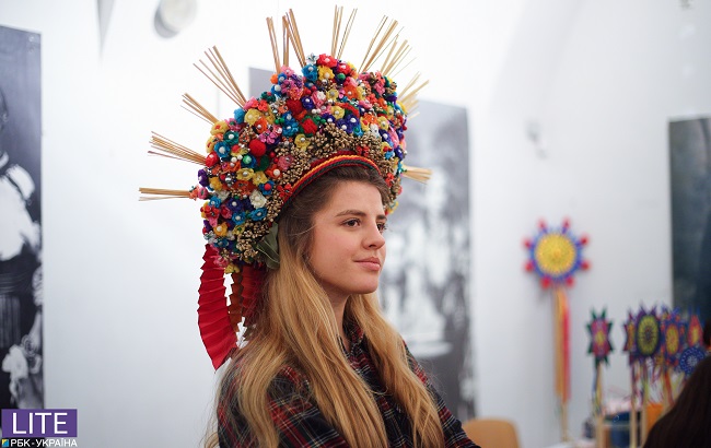 Искренние. Праздники