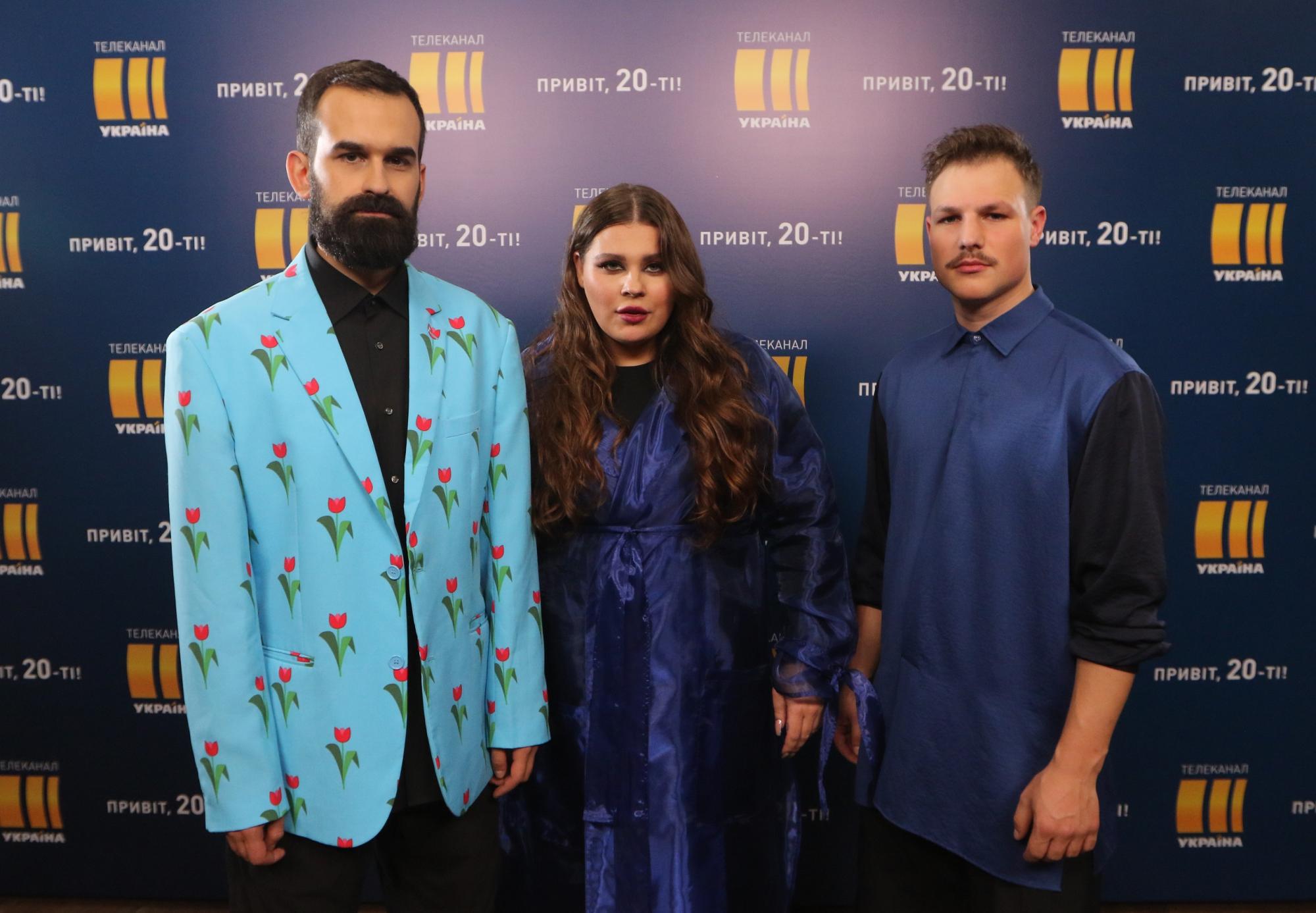 Наздоганяє карма: солістка KAZKA зізналася, що доводило її до сліз в дитинстві