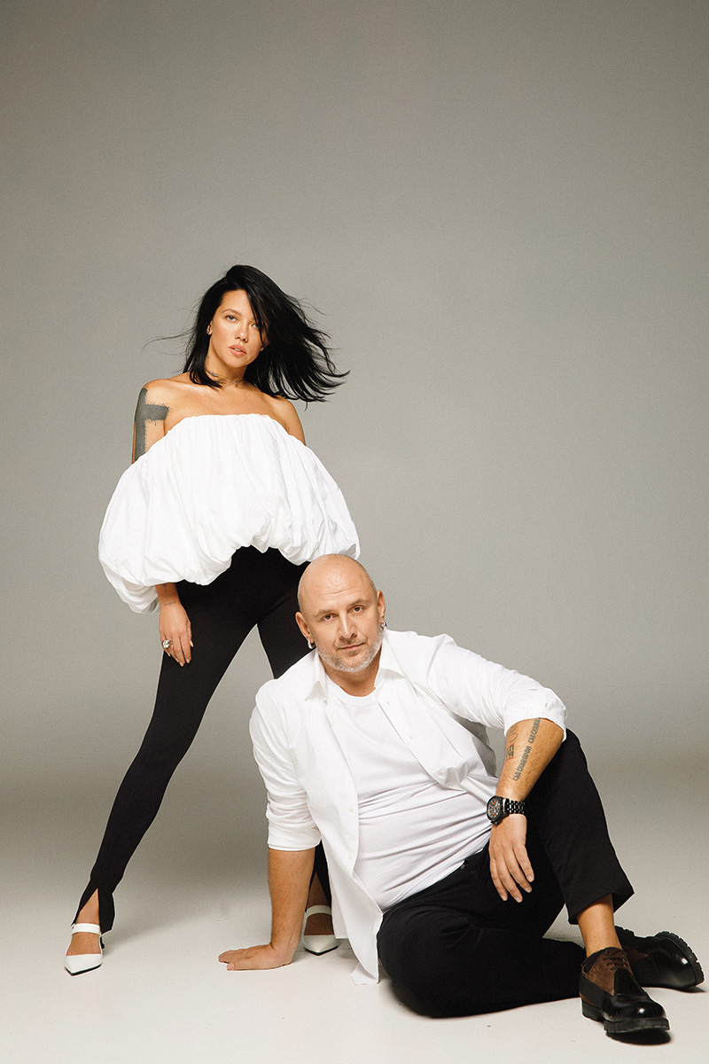 Дружба після розлучення: Потап знявся в стильній фотосесії з колишньою дружиною