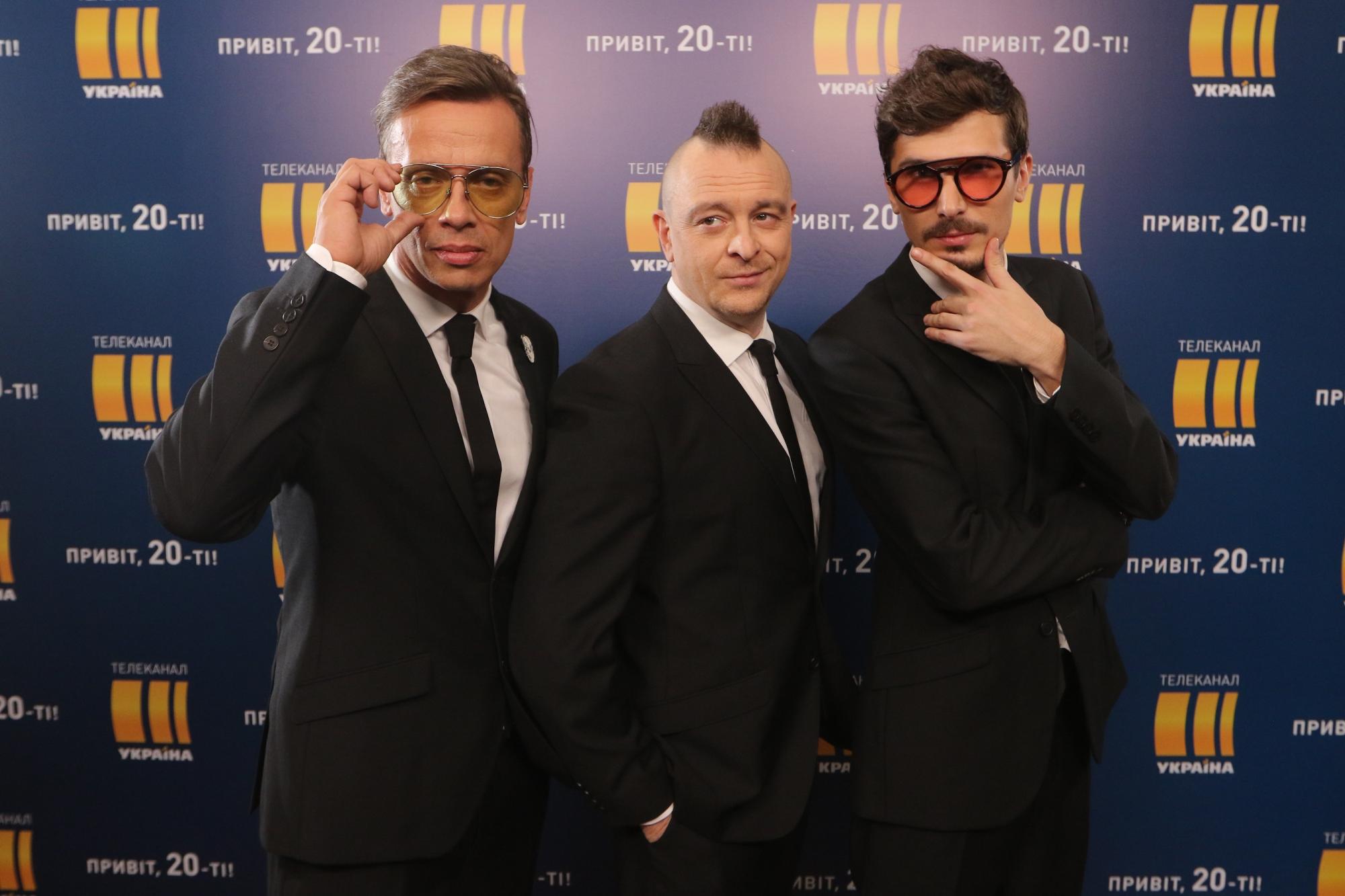 Сумуємо біля ялинки: MOZGI розповіли про найтрешовіший Новий рік у їхньому житті