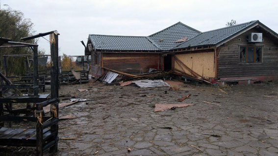 поврежденный дом