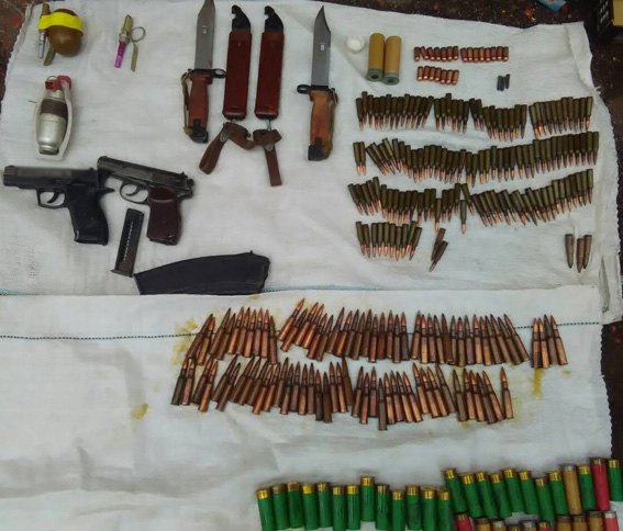 В Кировоградской области у местного жителя изъяли арсенал боеприпасов