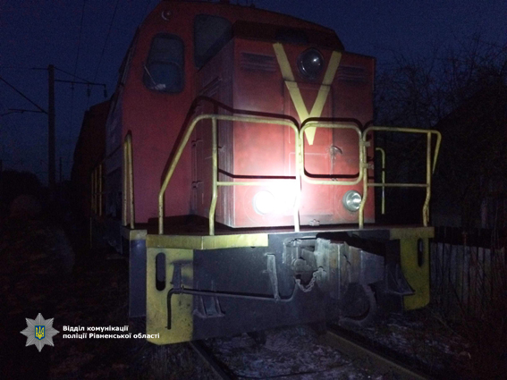 У Рівненській області чоловік потрапив під потяг