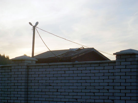 В Харьковской области неизвестные обстреляли частный дом из РПГ