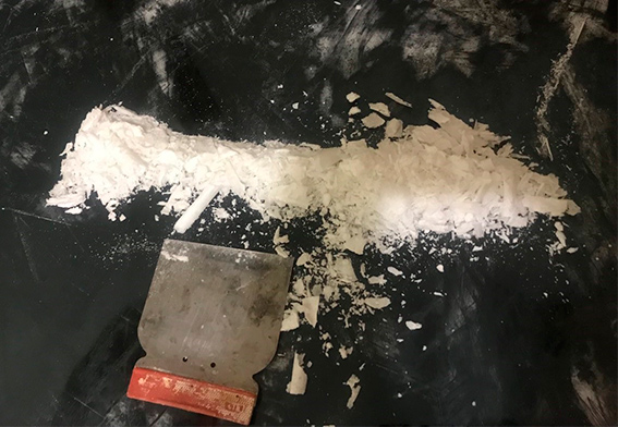 У Чернівцях викрито ОЗГ, що займалася контрабандою наркотиків