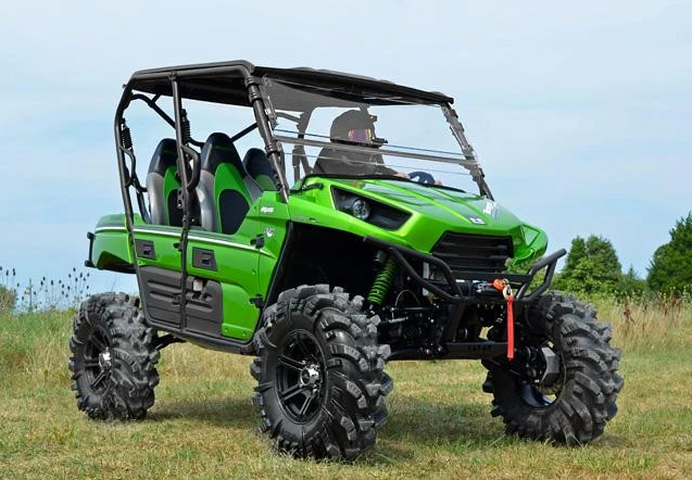 Квадроцикл и мамин "Запорожец": на чем ездят члены нового Кабмина