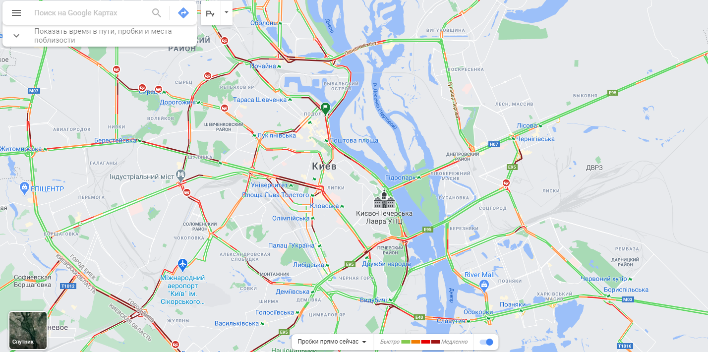 Київ зупинився у заторах: ситуація на дорогах столиці