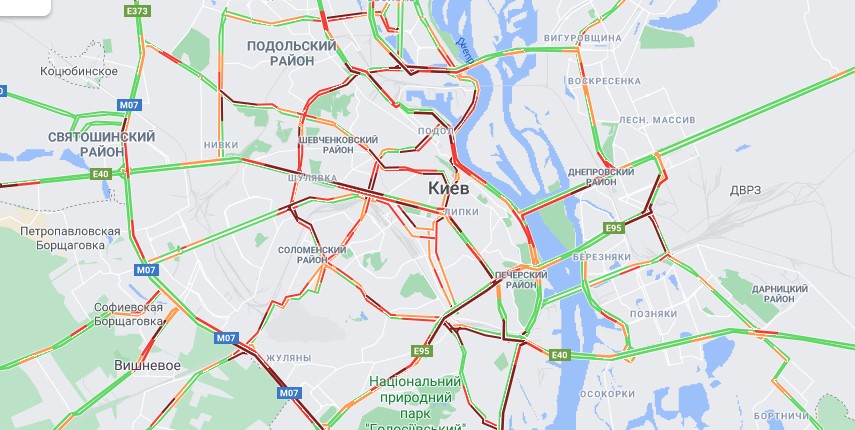 Киев вечером сковали пробки: какие улицы стоит объехать