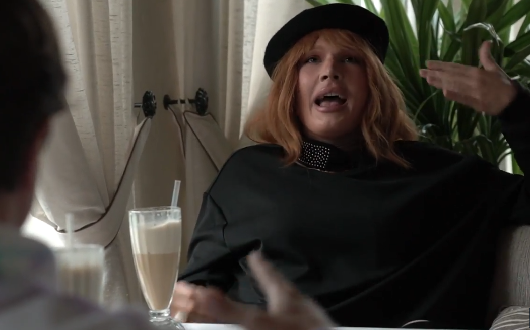 "Була супер-незайманою": співачка-трансгендер Зіанджа розповіла про перший роман