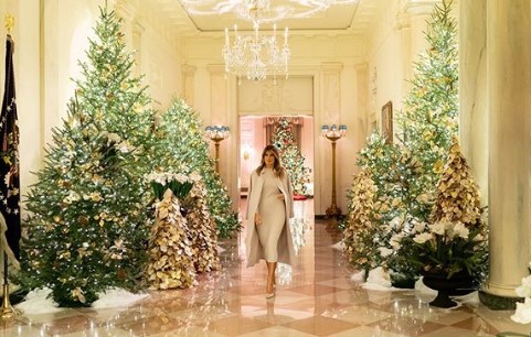 Как невеста: Мелания Трамп поразила нарядом космической стоимости (фото)