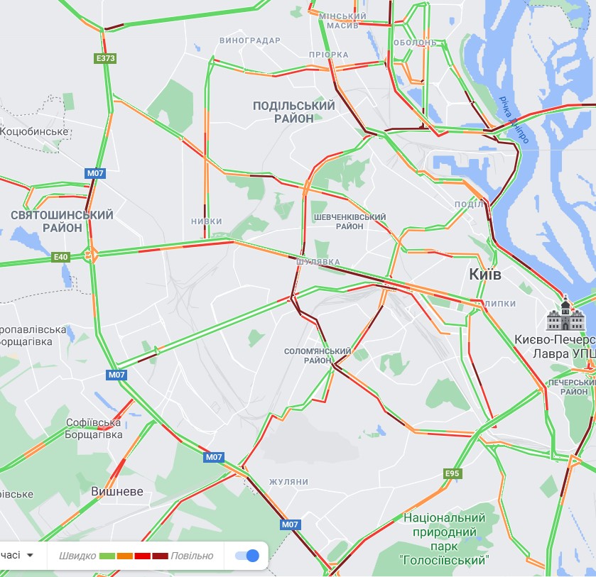 Киев застрял в пробках: какая ситуация на дорогах