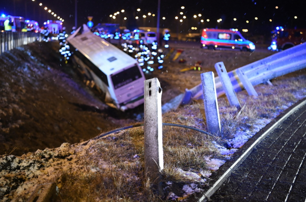 У Польщі потрапив в аварію автобус з українцями, є загиблий та травмовані