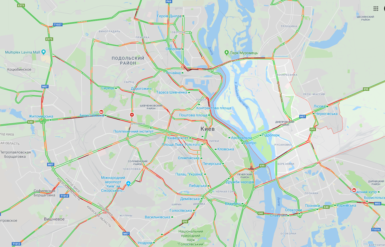 В Киеве образовались многочисленные пробки