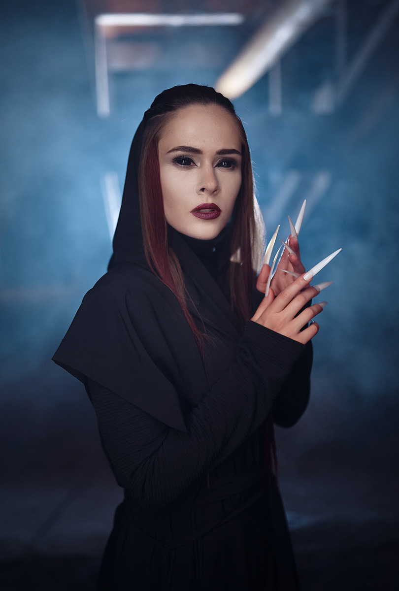 Вампирская история: The Hardkiss показали темную сторону любви в мистическом клипе "Жива"