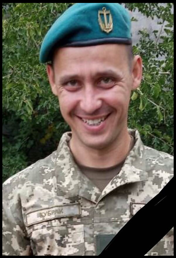 Загиблі в жовтні герої: історії та фото українських захисників