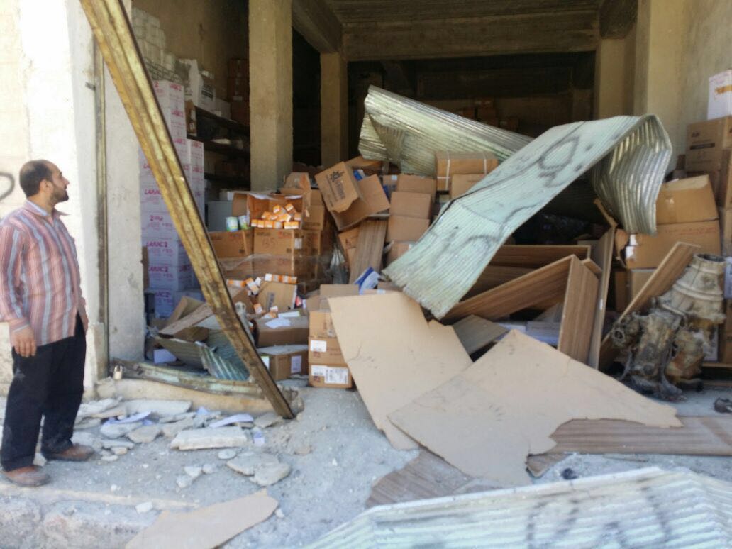 Фото: разрушенное помещение медицинского центра в Алеппо Госпиталь в Алеппо