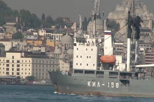 У Туреччині повідомляють про замасковані танки на російському кораблі, що пройшов Босфор
