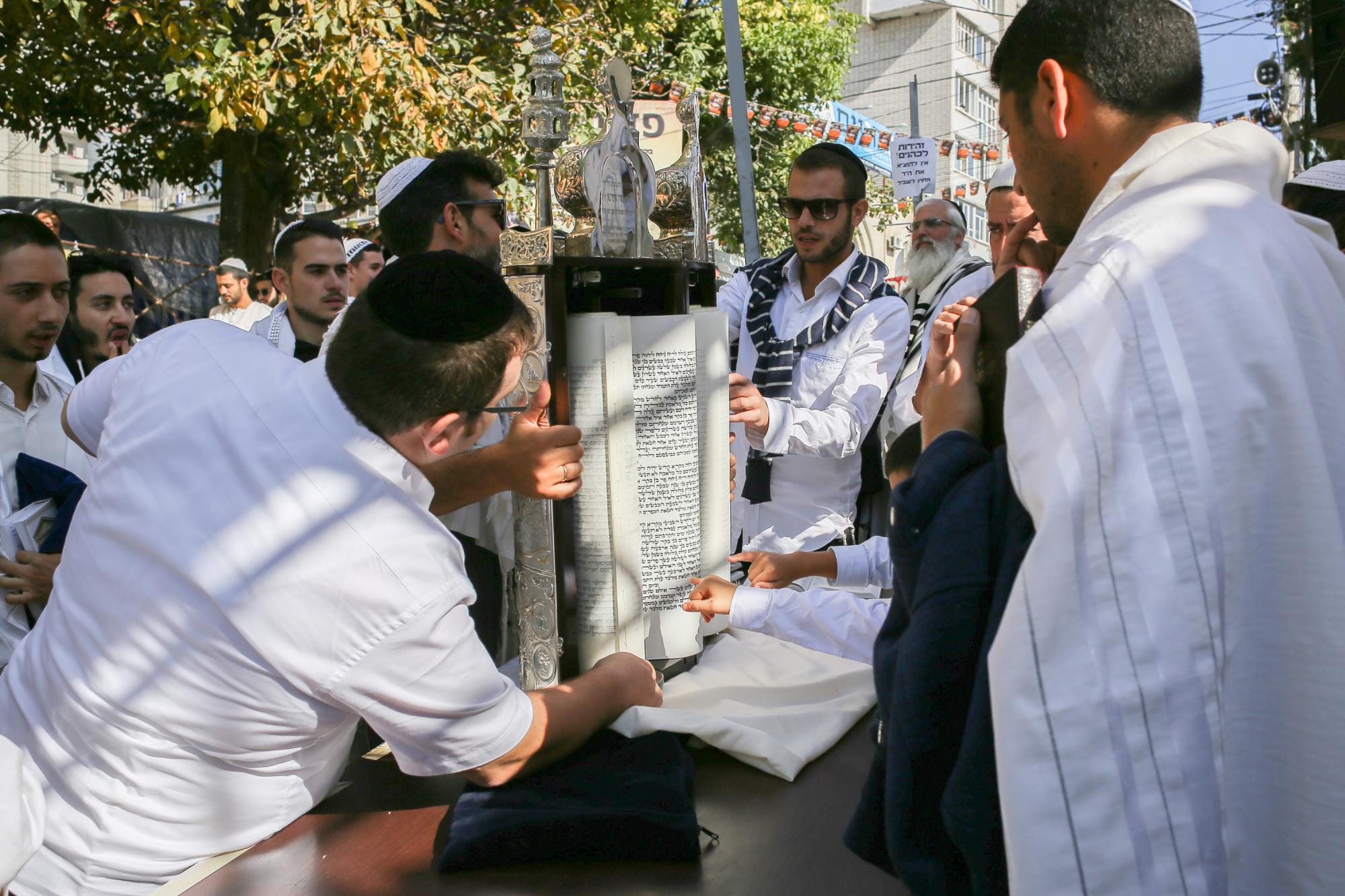 В Умани произошел конфликт с участием хасидов: что известно