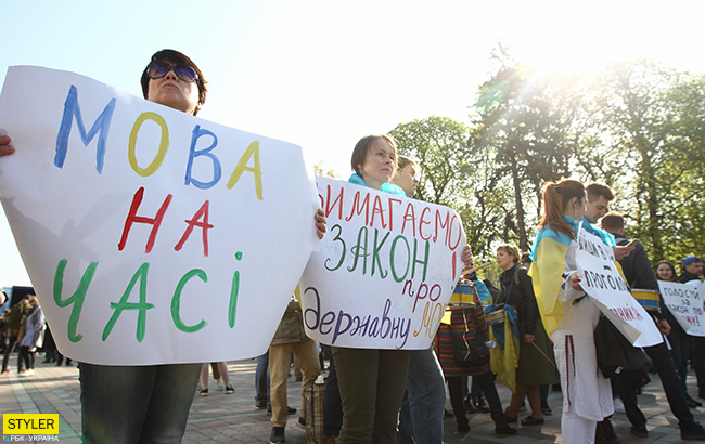 Закон про мову і експерименти "Укрзалізниці": на які зміни чекати цього літа