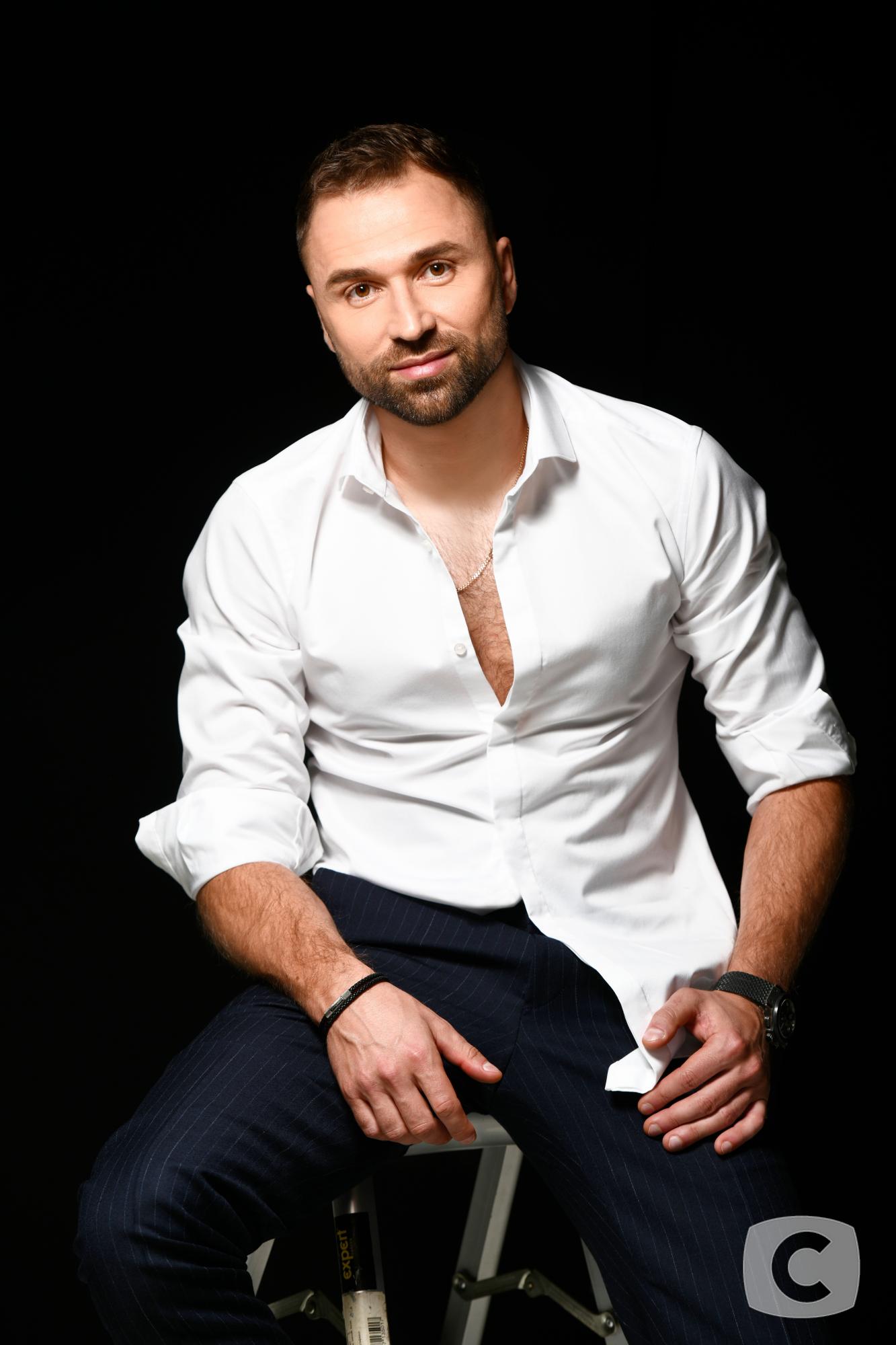 Участницы шоу Холостяк-10 будут раздевать Макса Михайлюка на Первой вечеринке: чем еще удивит первый выпуск