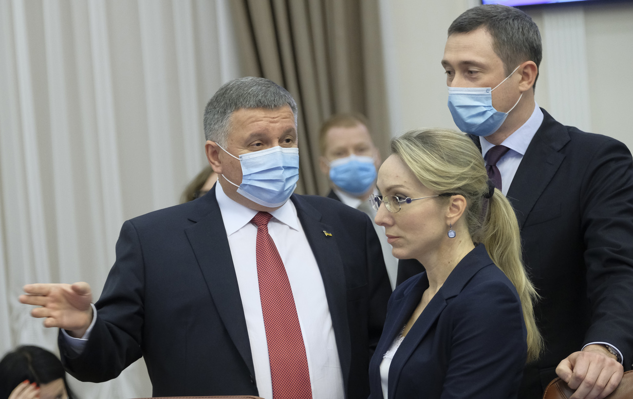 У тіні Зеленського: як працює Кабмін Дениса Шмигаля