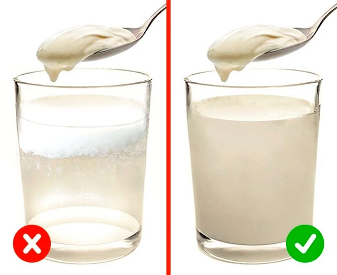 Этот простой способ поможет быстро отличить настоящую сметану от поддельной