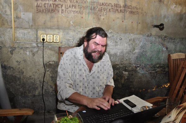 Людина-епоха: помер відомий український революціонер (фото)