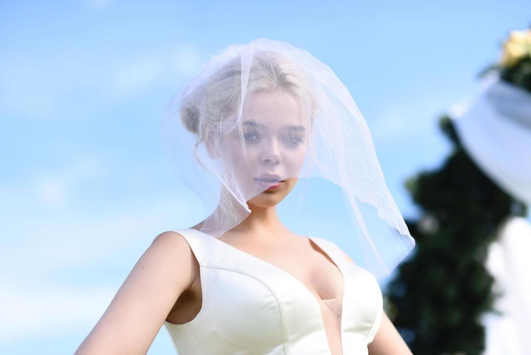 20 горячих фото Алины Гросу, на которых она совсем не "маленька бджілка"