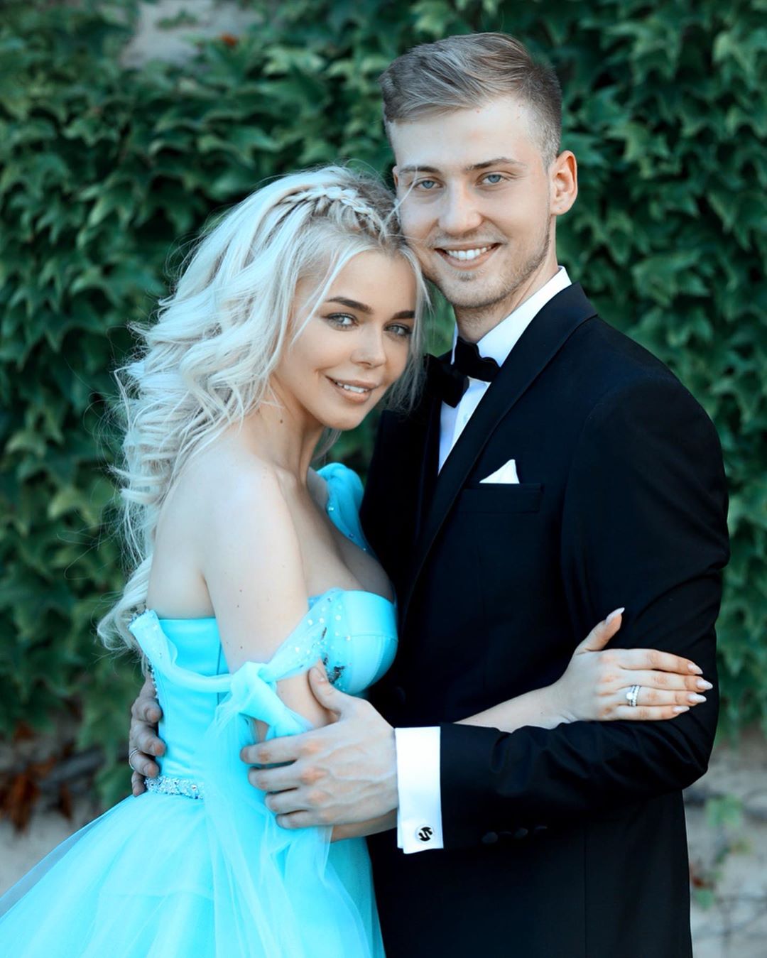 "Как сестра и брат": Алина Гросу удивила схожестью со своим мужем