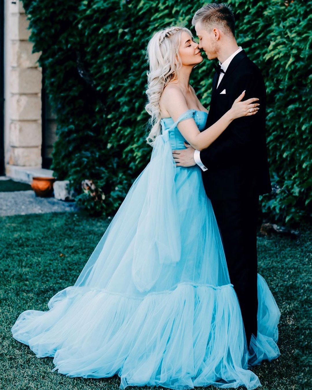 "Как сестра и брат": Алина Гросу удивила схожестью со своим мужем