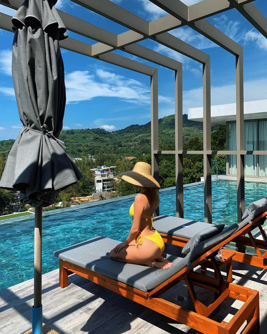 "Схудла на 10 кг": дружина Тищенко поділилася яскравими фото з Таїланду