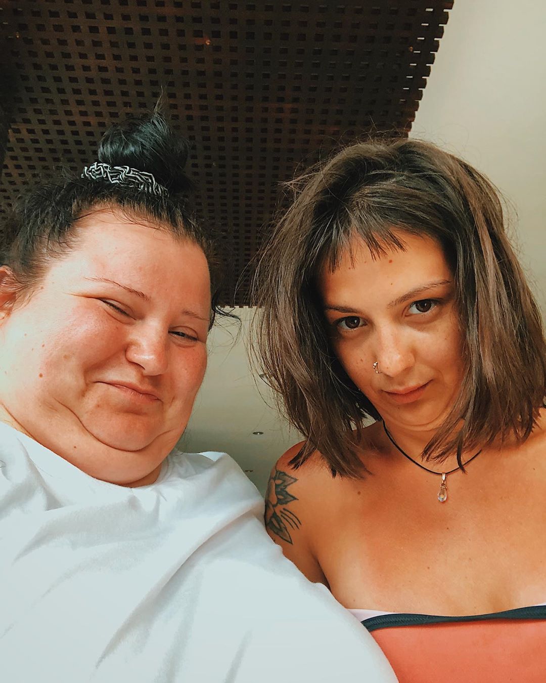 Alyona Alyona развеселила сеть, не побоявшись показать второй подбородок