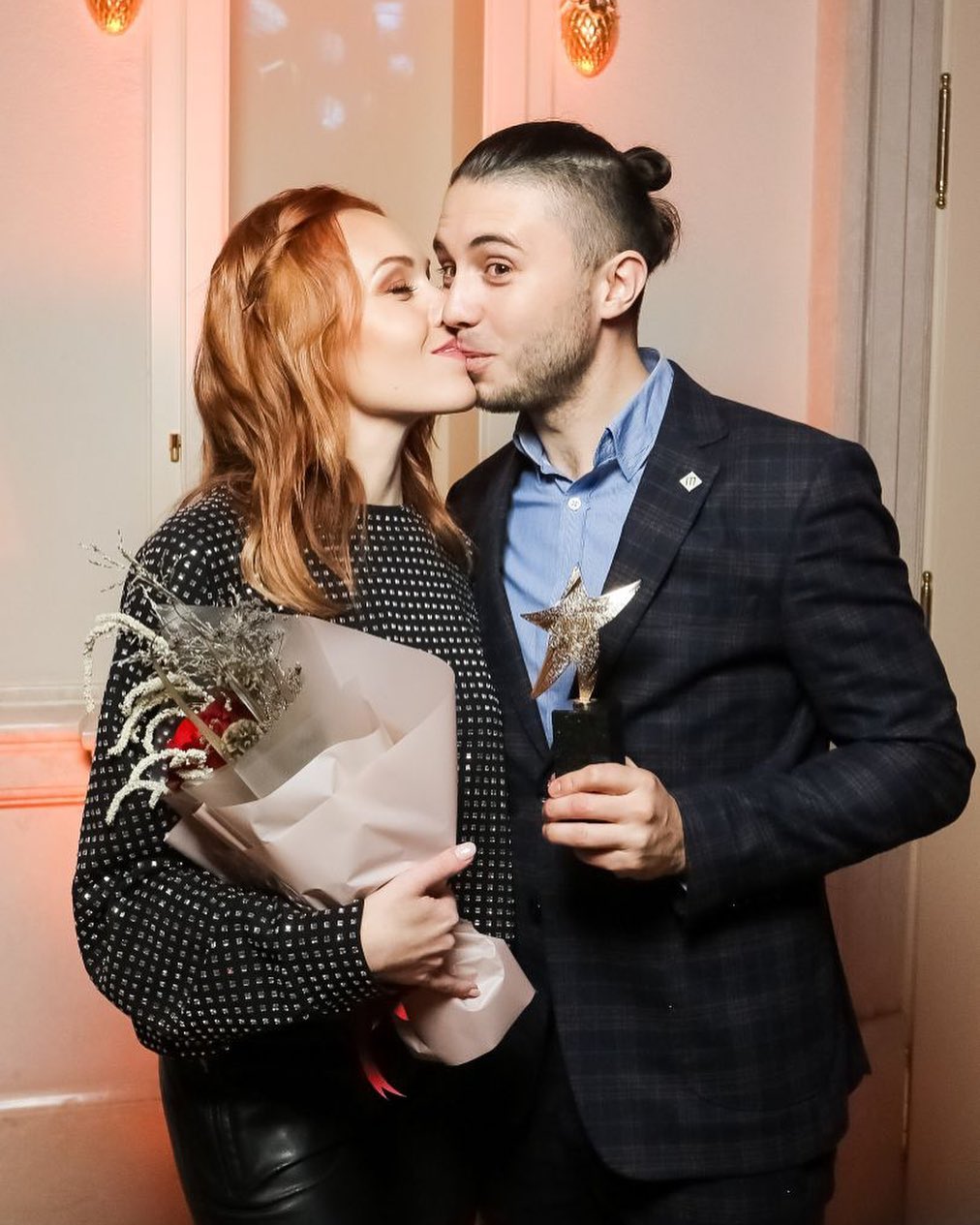 ALYOSHA сообщила супругу о беременности с помощью хитроумного "квеста"