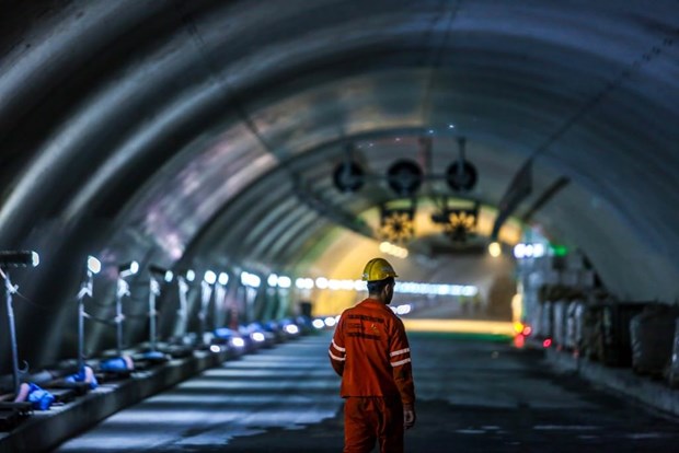 У Туреччині відкрили автомобільний тунель під протокою Босфор