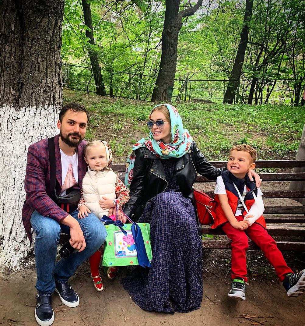 Слава из НеАнгелов разводится: паре дали время помириться