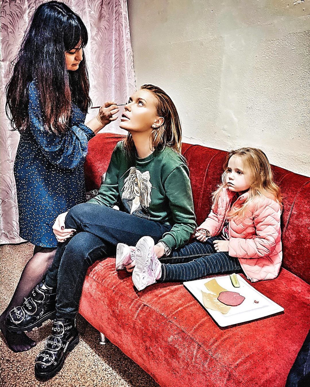 "Мамина ксерокопія": Слава з НеАнгелів підкорила милим фото з підрослою донькою