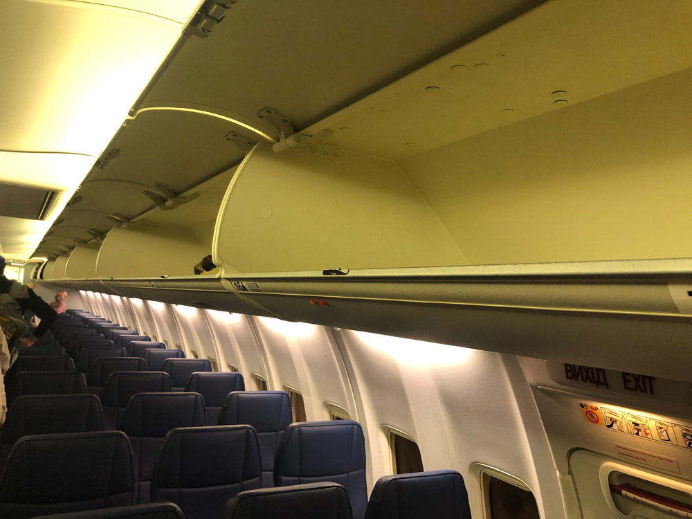 Тонкие кресла и легкий дизайн: в сеть попали фото самолета нового украинского лоукостера