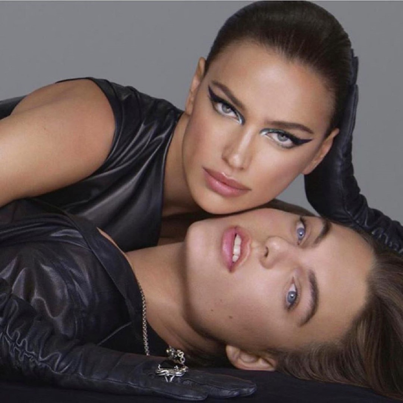 Гаряче! Ірина Шейк знялася в провокаційній рекламі з 18-річним сином Елізабет Херлі