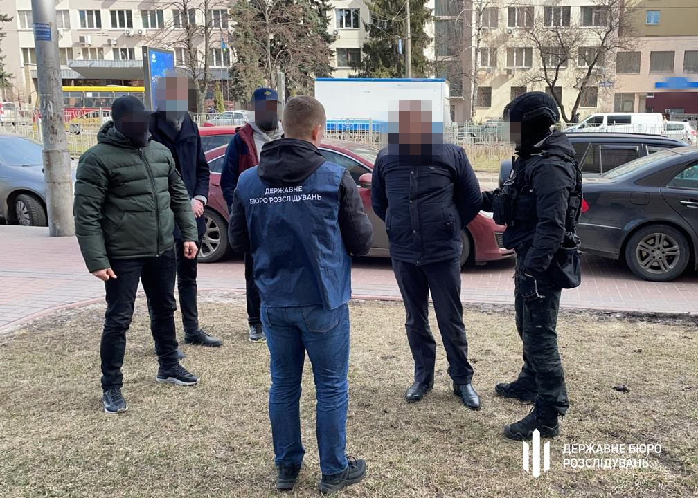 ГБР задержало на взятке в 400 тысяч грн главного налогового инспектора Киевской области